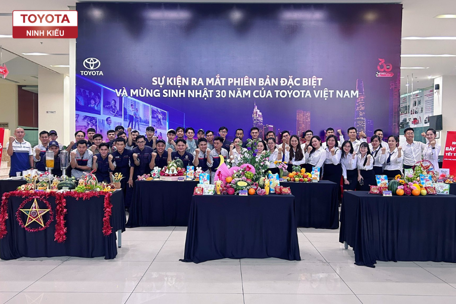 HỘI THI BÀY MÂM CỖ TRUNG THU – KẾT NỐI YÊU THƯƠNG TOYOTA NINH KIỀU