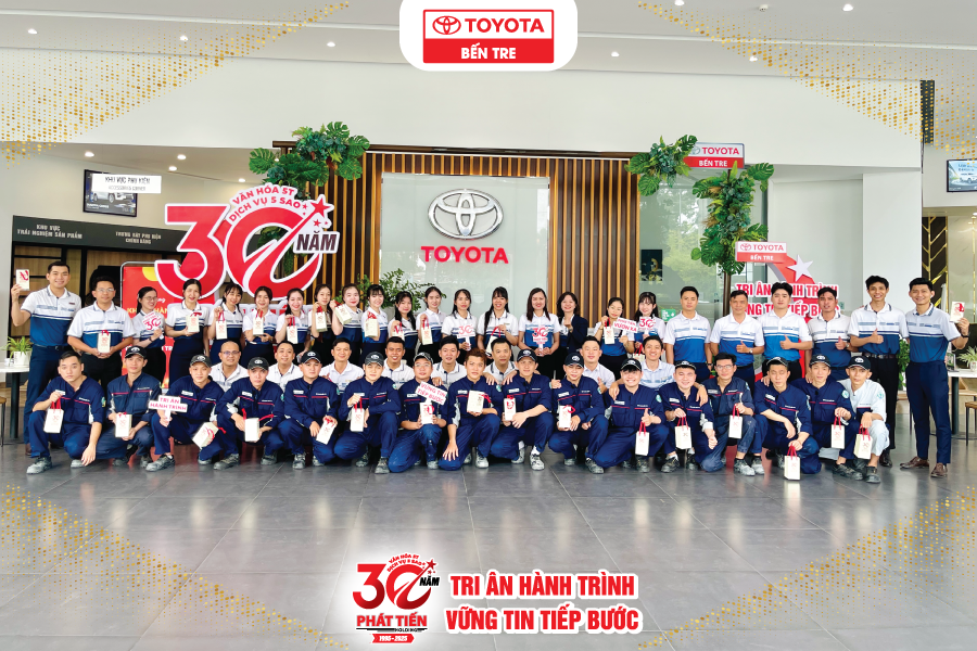 TOYOTA BẾN TRE CHÚC MỪNG KỶ NIỆM 30 NĂM THÀNH LẬP TẬP ĐOÀN PHÁT TIẾN