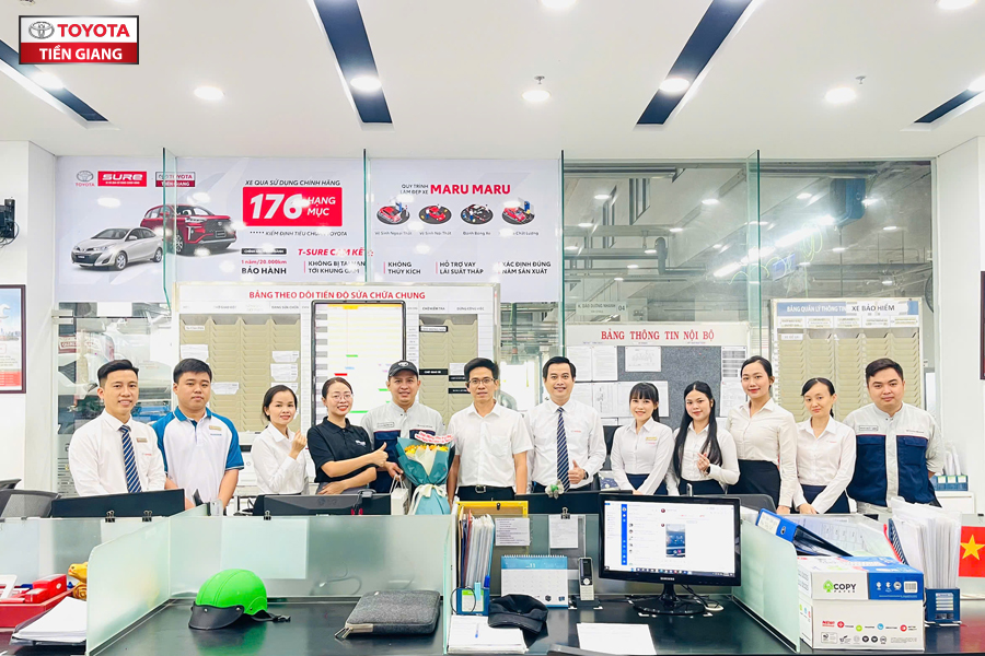 TOYOTA TIỀN GIANG TRI ÂN CÁC GIẢNG VIÊN NỘI BỘ NHÂN NGÀY 20/11